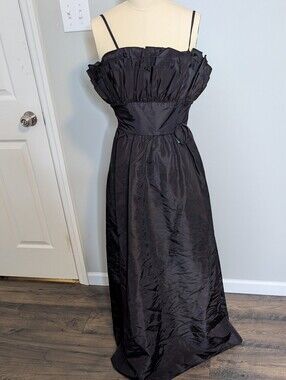 Flirtations Alfred Angelo 1980s Black Ruffle-Top Maxi Dress Faux Rosette Size 6